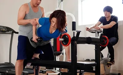 Anh xã phát hiện vợ địt nhau với huấn luyện viên thể hình