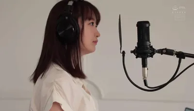 Người yêu dễ thương đam mê ca hát ra mắt sản phẩm đầu tay ~sakura konami
