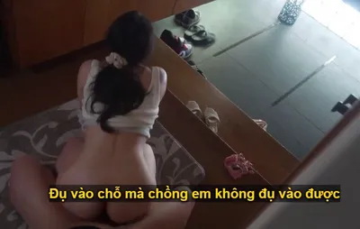 Anh shipper nắc em chủ nhà dâm vl mà không biết gã chồng cô ấy đã lắp cam